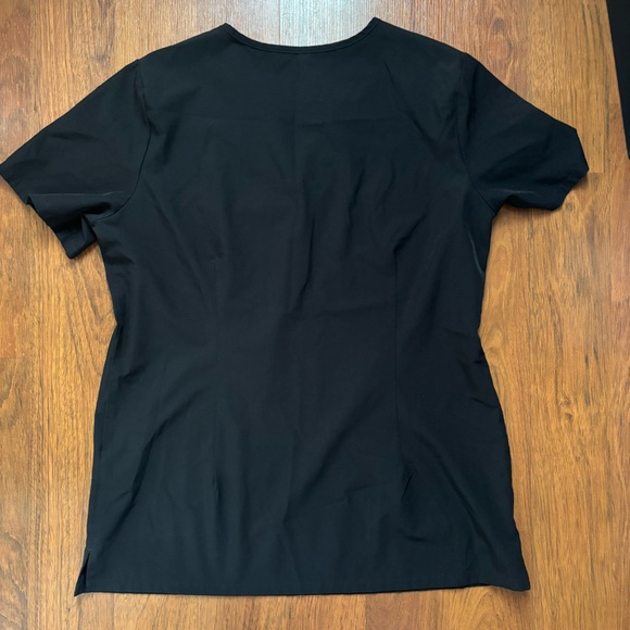 Figs scrub top - Picture 3 of 3